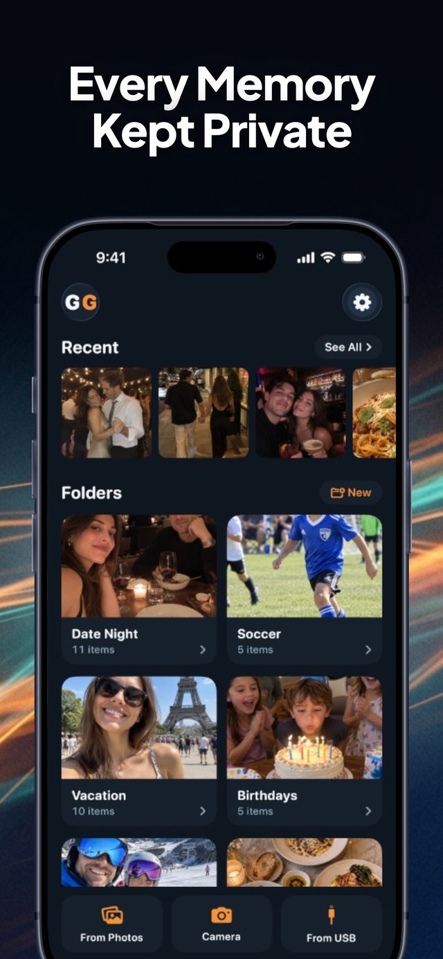 Gallery GO home screen with folders of private media